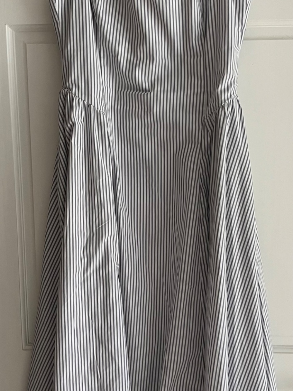 Aritzia - Picture 7 of 9